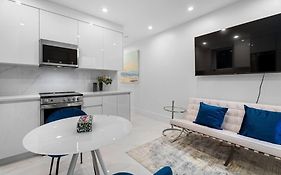 Brand New 2 Bedroom Point Grey Getaway